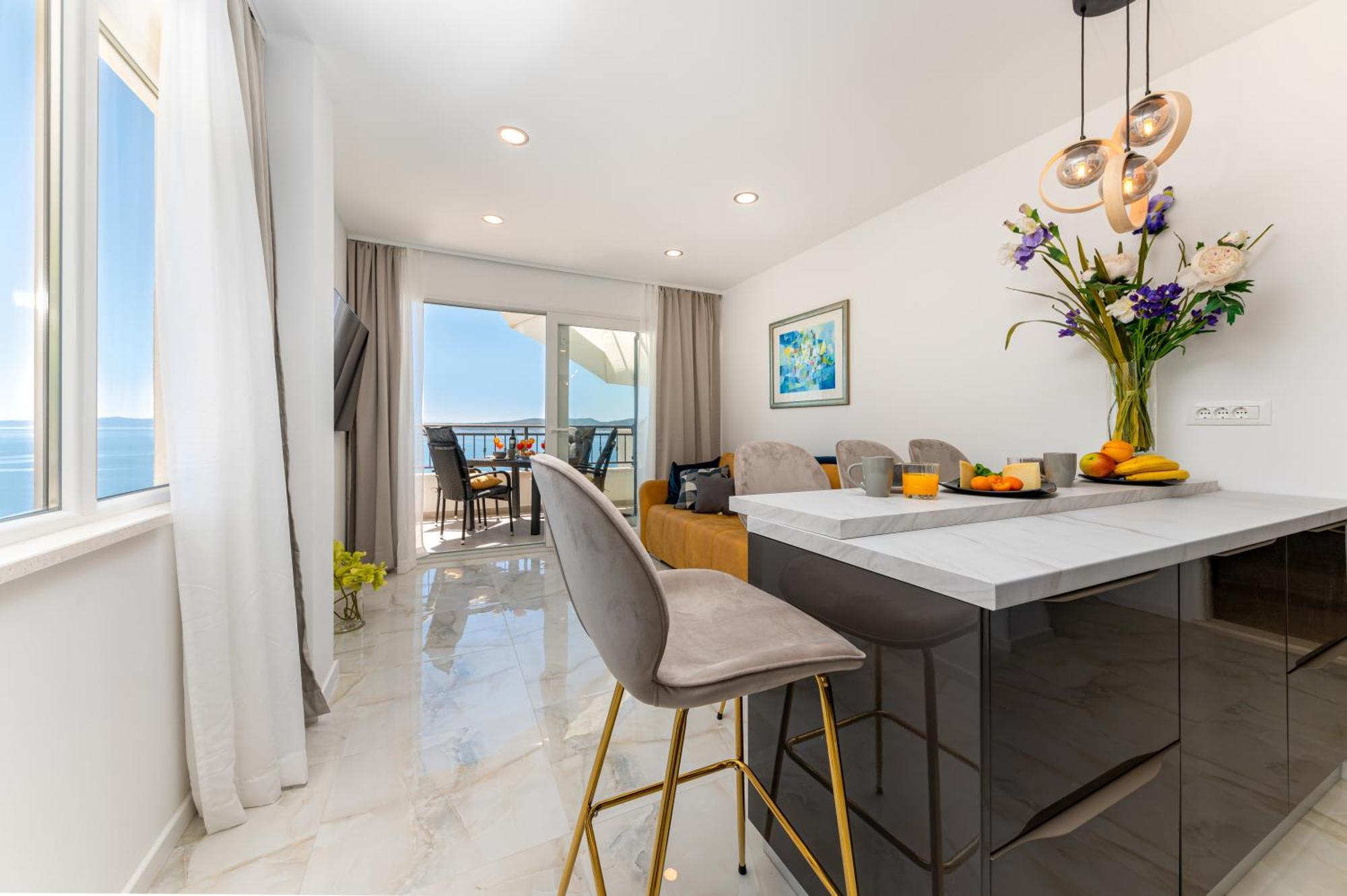 Seaview Apartments Nives Brela Buitenkant foto