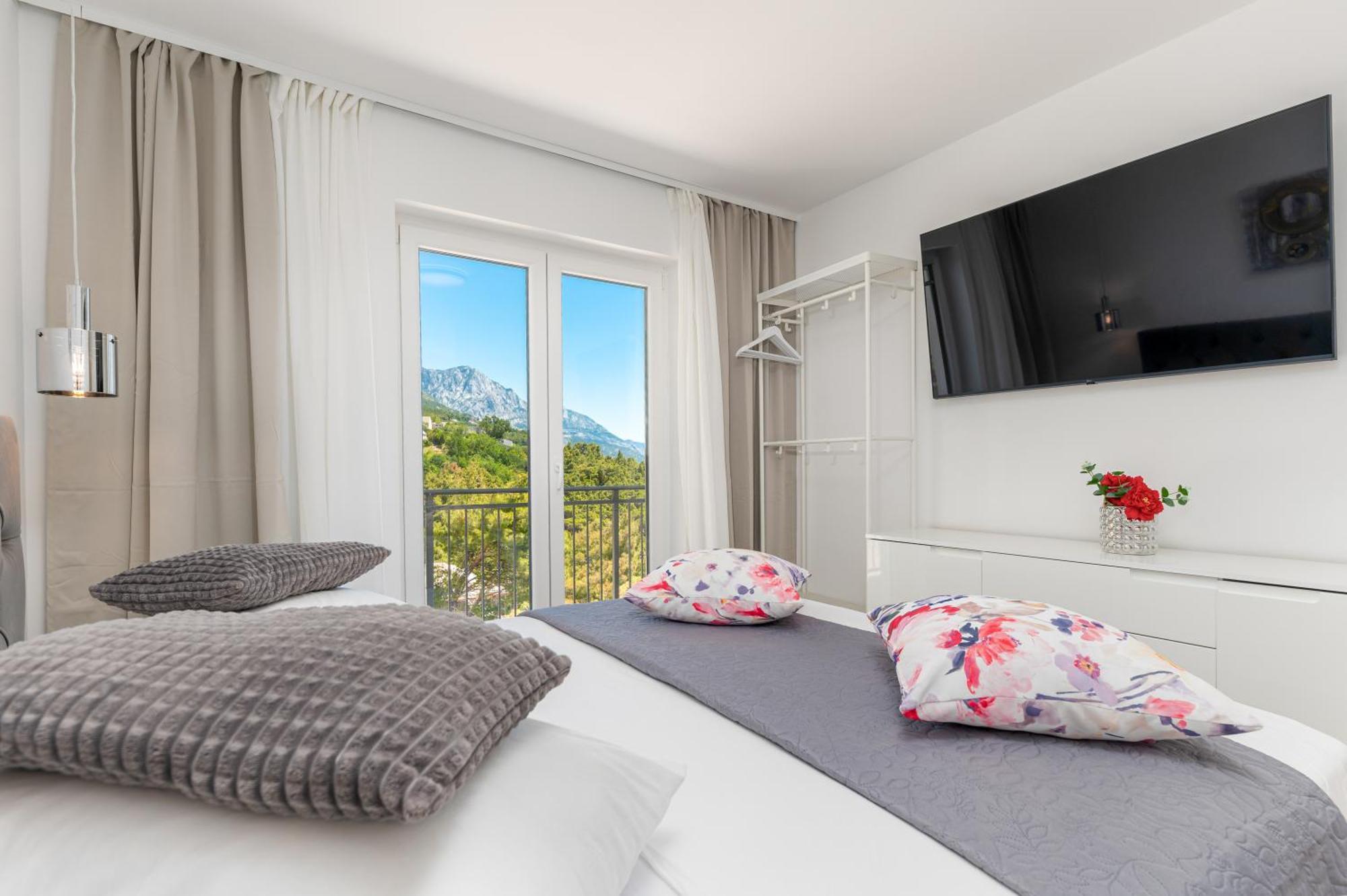 Seaview Apartments Nives Brela Buitenkant foto