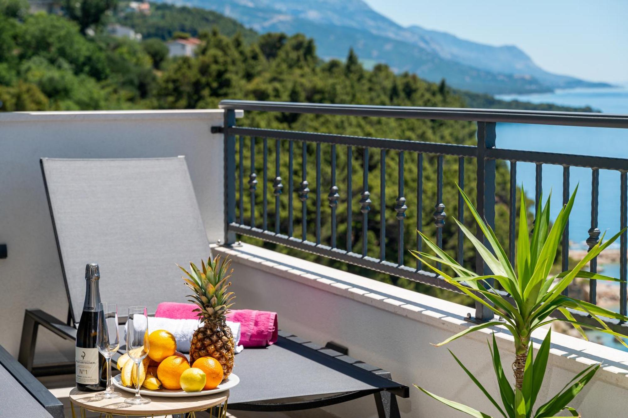 Seaview Apartments Nives Brela Kamer foto
