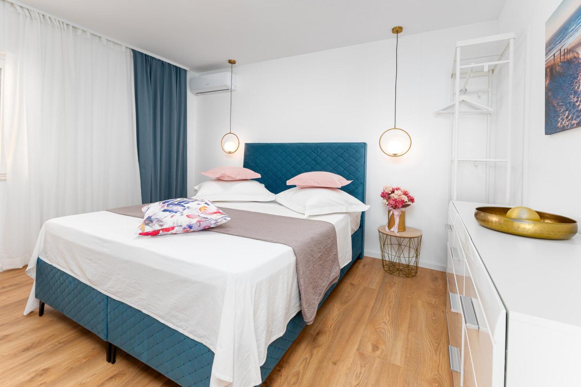 Seaview Apartments Nives Brela Buitenkant foto